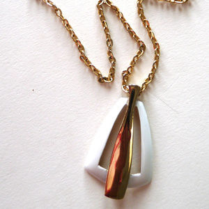 Vintage mimialist modern white gold necklace